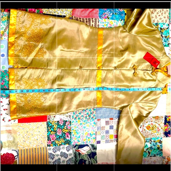 Traditional Chinese Silk Mid Length Coat Fully Lined Gold Color Size M NWT - Picture 11 of 12